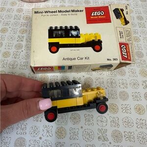 LEGO Model Maker Antique Car Set - Black and Yellow